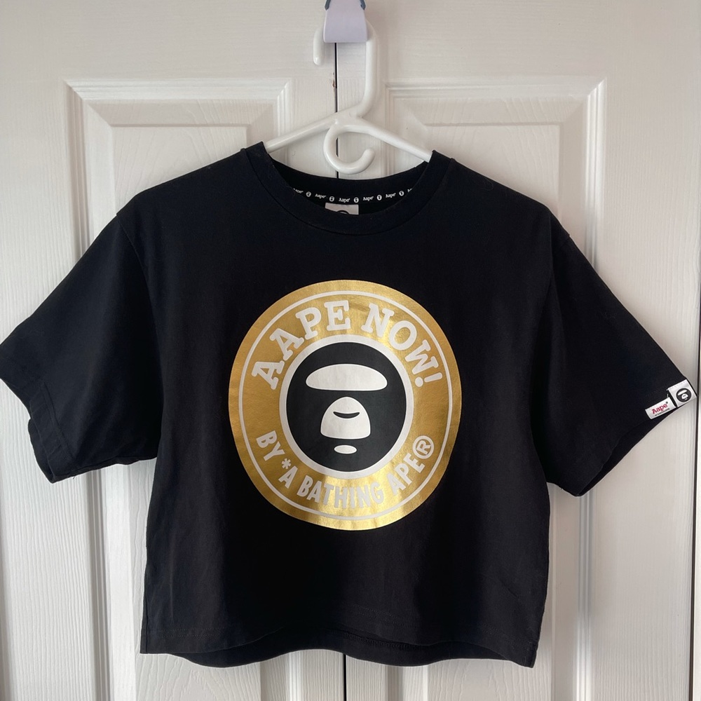 Like NEW Authentic women AAPE shirt